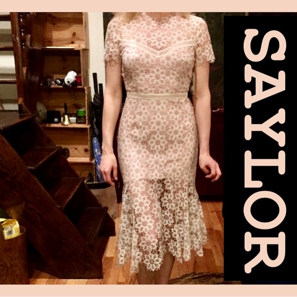 SAYLOR Dresses & Skirts - Saylor Ivory Backless Lace Dress ~ Sz S